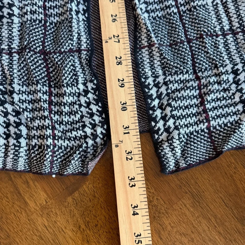 EUC Joseph A. Plaid Open-Front Cardigan Sweater in Size XL!